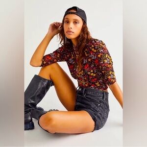 Free People Gather Tee Twyla Ditzy Floral / Small